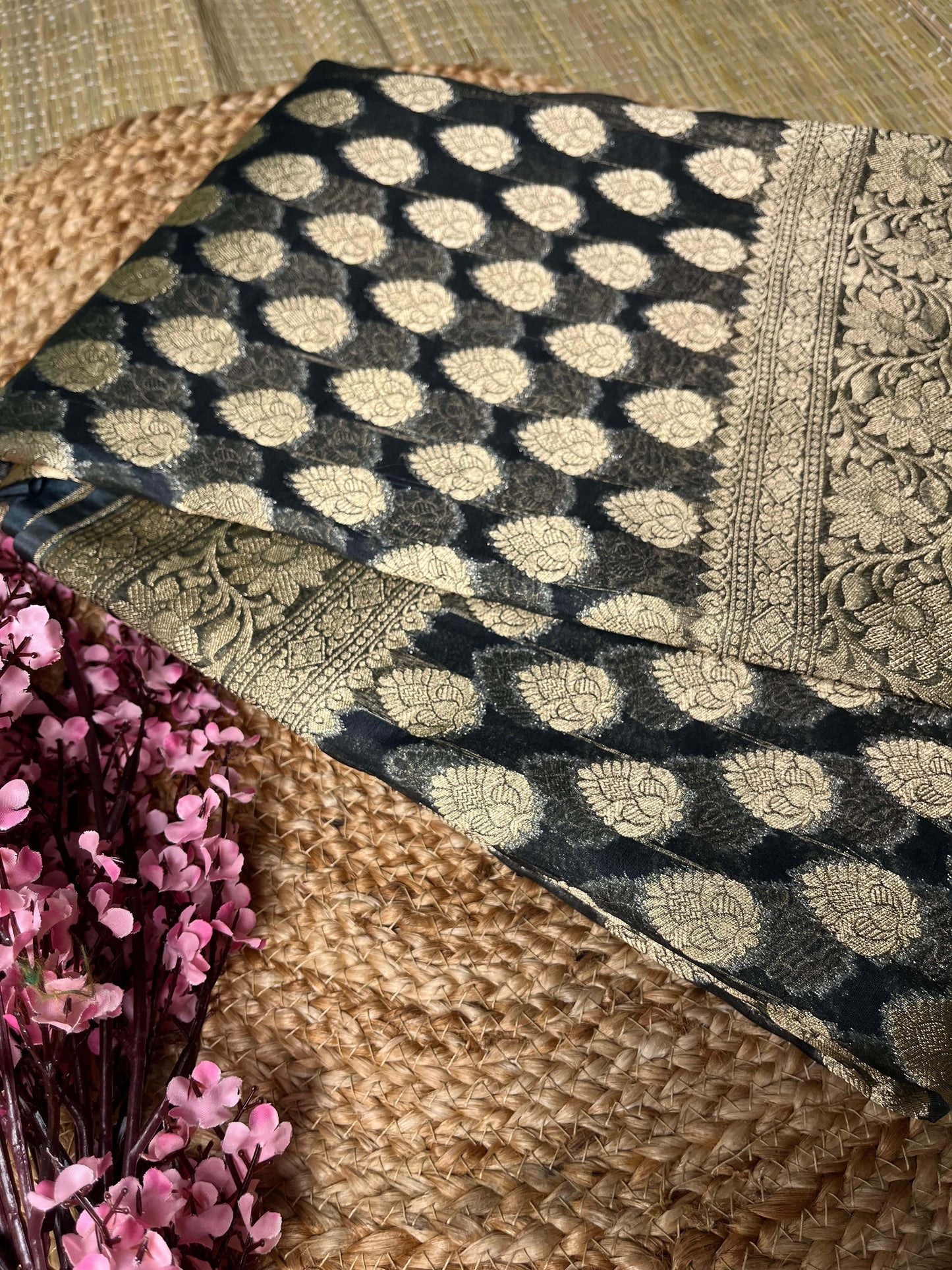 Banarasi Navy Blue Organza Buti Saree