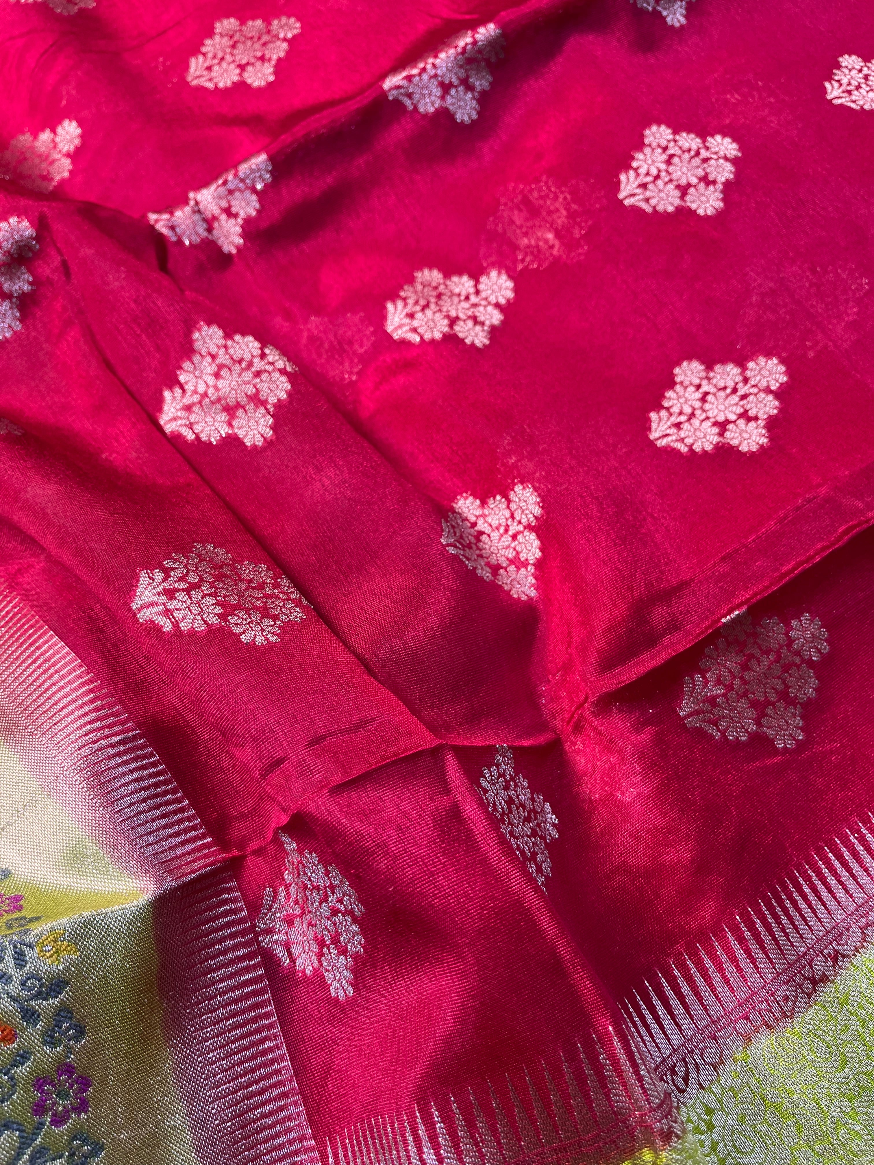 Red Palm Silk PS-002-RED