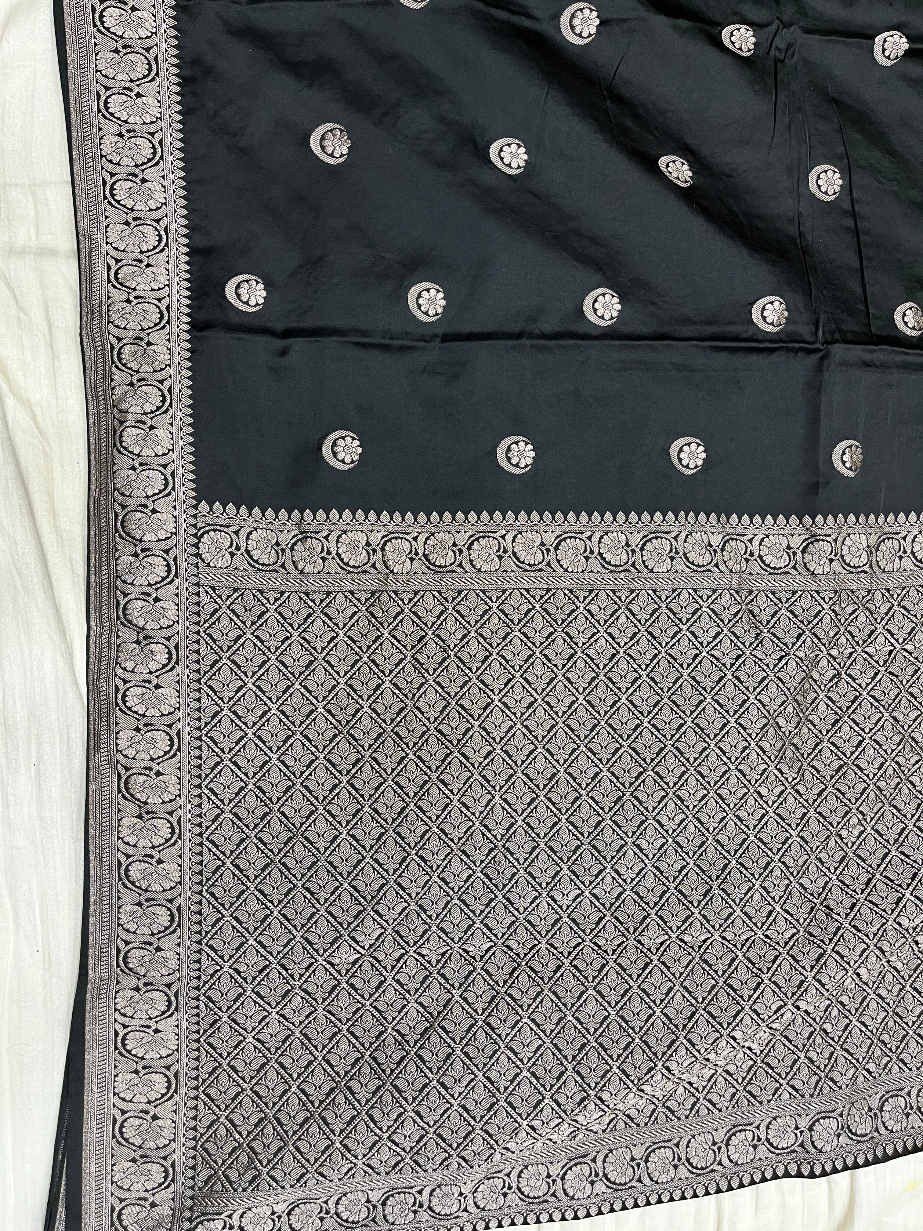 Mashru Silk Celebrity Edition Saree