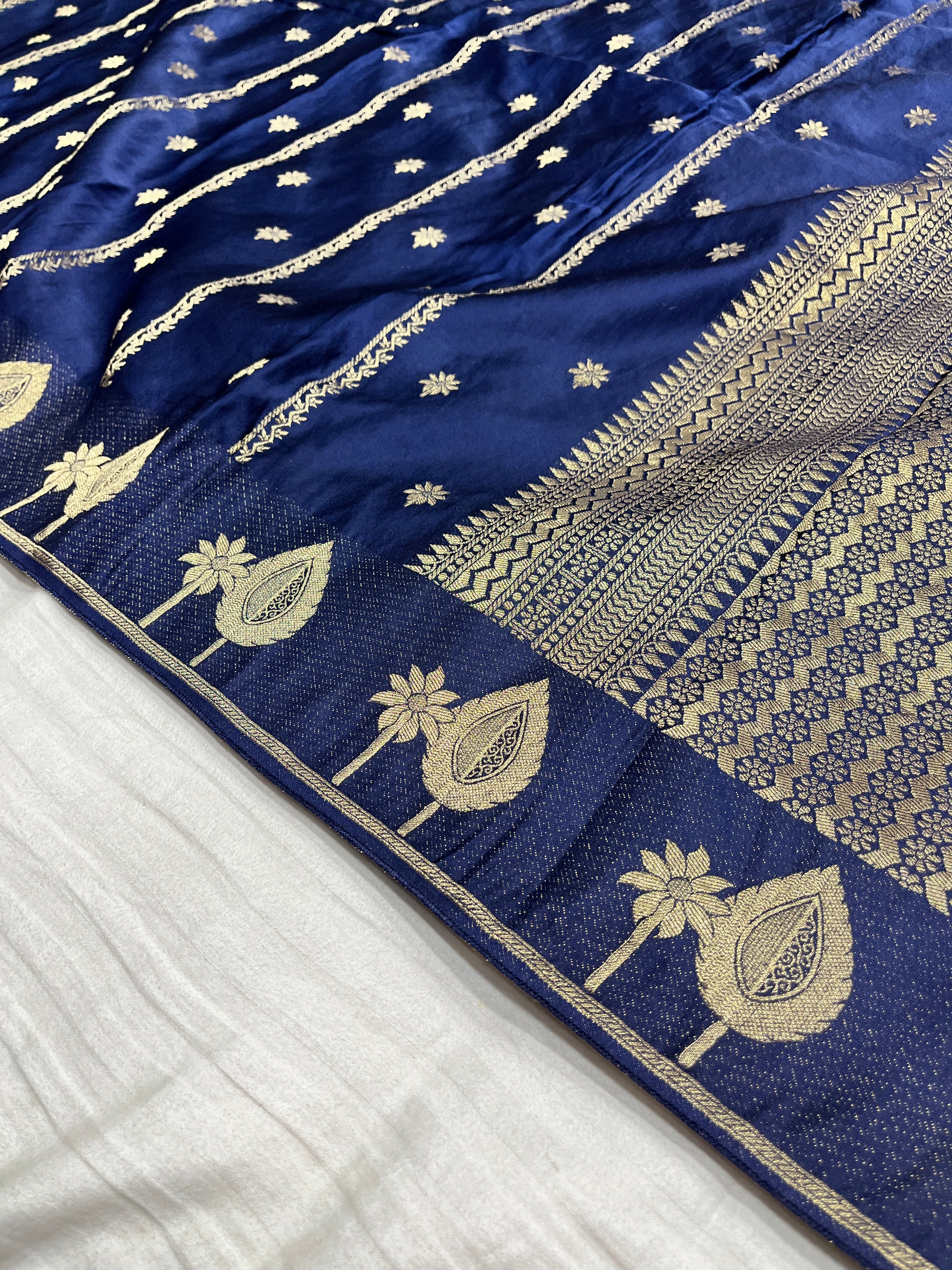 Mashru Designer stripe buti