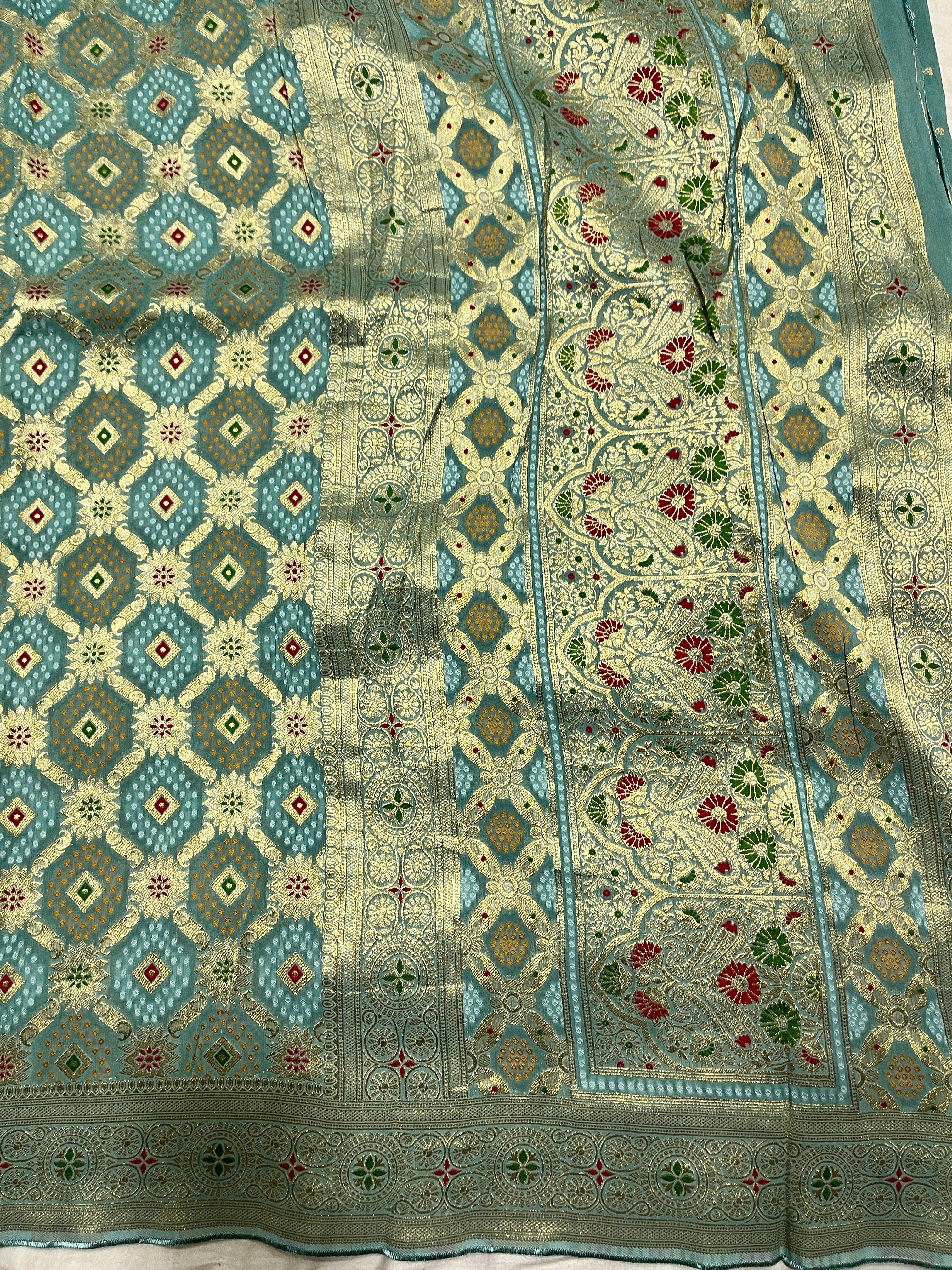 Khaddi Georgette Bandani Meenakari Saree