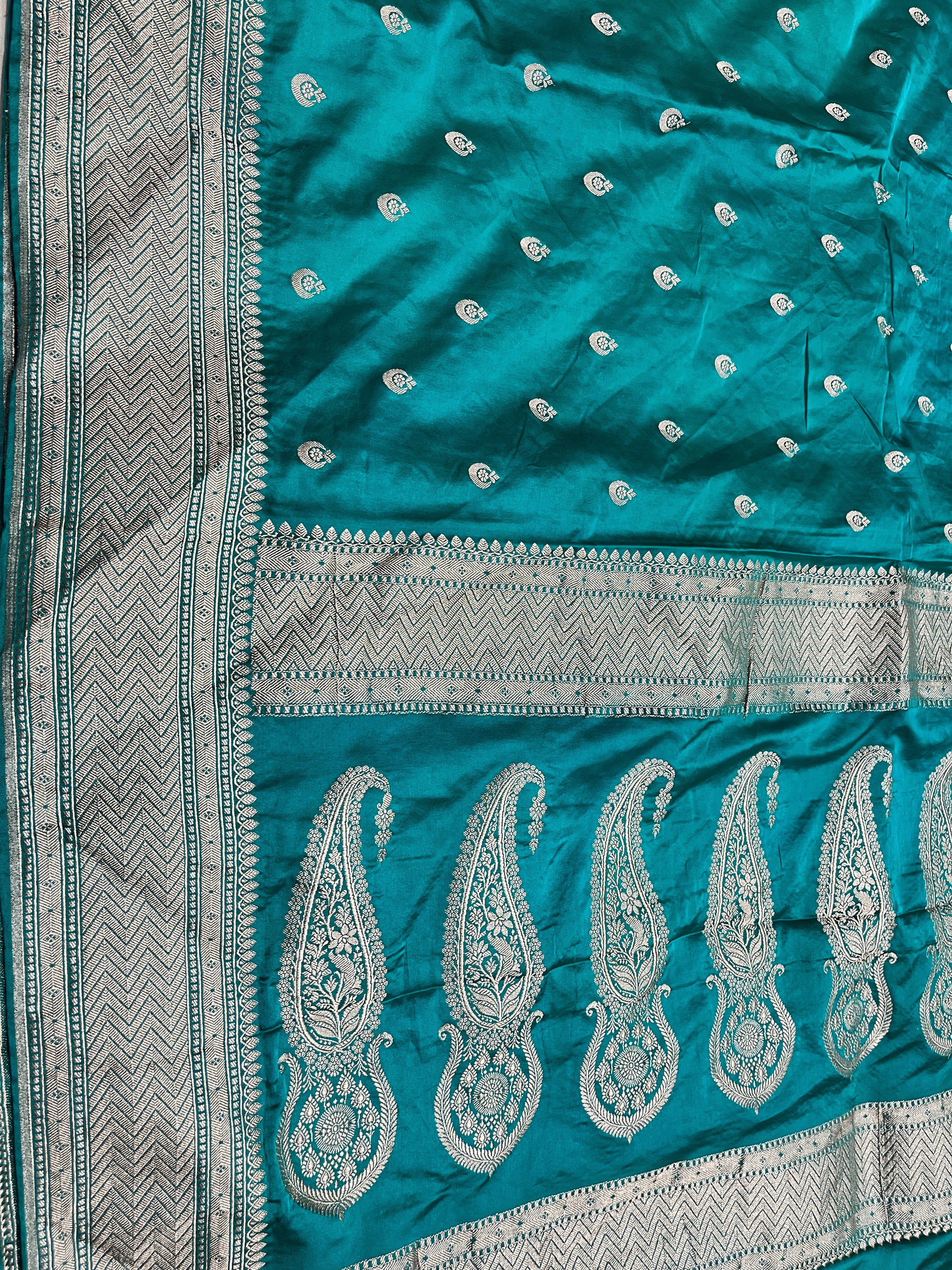 Mashru Silk Chand Tara Buti