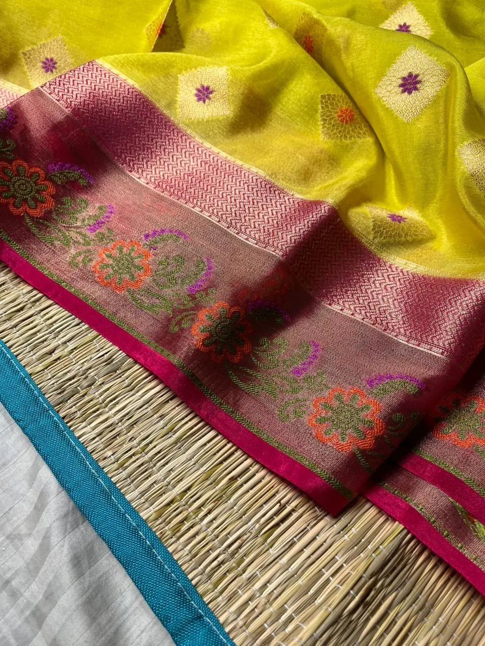 Banarasi Palm Silk Meena Diamond Boota