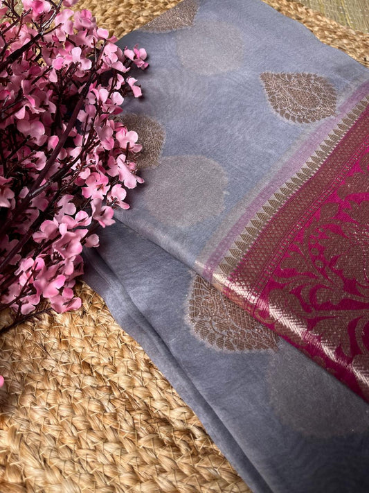 Banarasi Grey Organza Saree Contrast Border